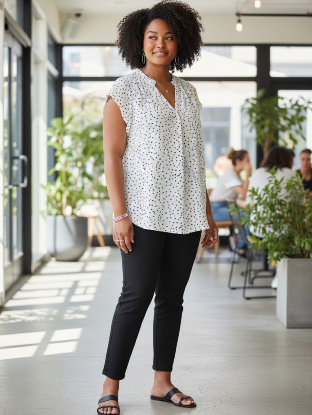 fun2fun Women White Black Polka Dot V-Neck Cap Sleeve Blouse Size L Casual‎